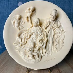 1987 First Issue Limited Edition Joy to The World Collector's Plate